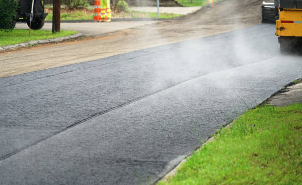 Best Driveway Paving Contractor  in Coffeyville, KS